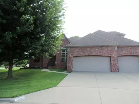 3840 W Vicki Pl, Battlefield, MO 65619 photo 1