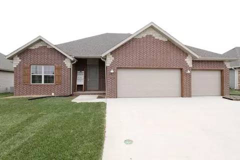 5682 E Gatehouse Dr, Strafford, MO 65757 photo 1