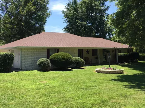 2580 W Pinewood Dr, Willard, MO 65781 photo 1