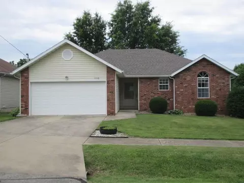 1110 E Mccanse St, Springfield, MO 65803 photo 1