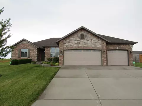 868 E Stone Crest Dr, Nixa, MO 65714 photo 1