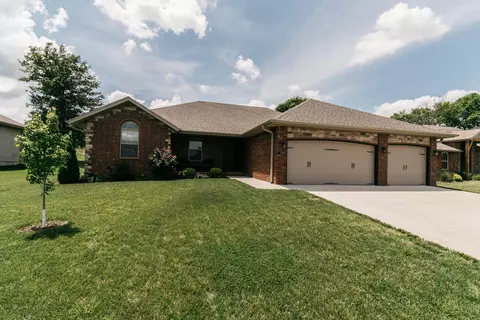 1345 S Miller Ave, Springfield, MO 65802 photo 1