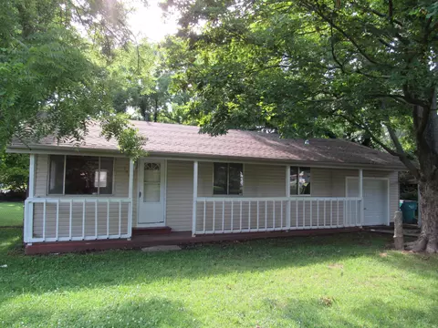 1305 N Clifton Ave, Springfield, MO 65802 photo 1