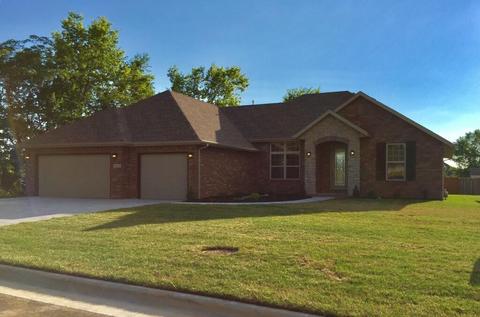 3605 N Mccurry, Springfield, MO 65803 photo 1