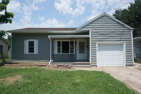 2129 W Nichols St, Springfield, MO 65802 photo 1