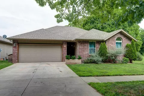 1319 S Kansas Ave, Springfield, MO 65807 photo 1