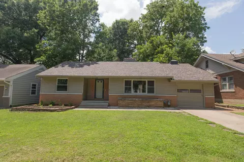 719 S Kickapoo Ave, Springfield, MO 65804 photo 1