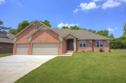 5131 E Wild Horse Dr, Springfield, MO 65802 photo 1