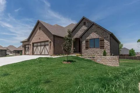 3317 E Chattanooga Ct, Springfield, MO 65804 photo 1