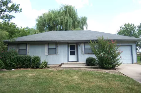 2651 E Atlantic St, Springfield, MO 65803 photo 1