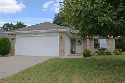 1122 S Saratoga Ave, Springfield, MO 65804 photo 1