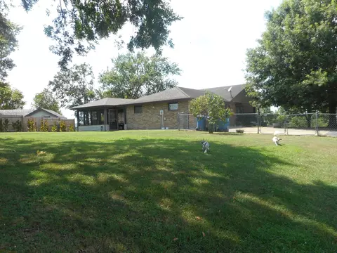 136 Chisholm Trl, Forsyth, MO 65653 photo 1