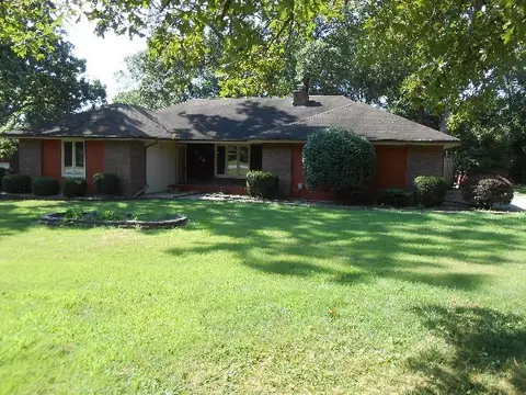3516 E Monroe St, Springfield, MO 65809 photo 1
