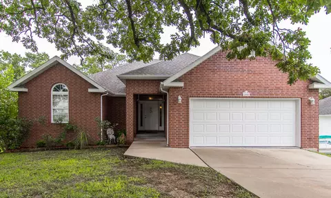 1054 S 13th Ave, Ozark, MO 65721 photo 1