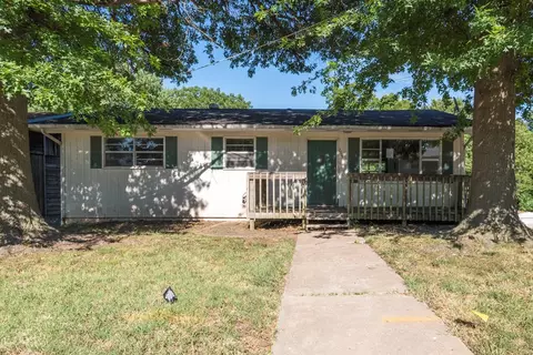 2646 N Johnston Ave, Springfield, MO 65803 photo 1