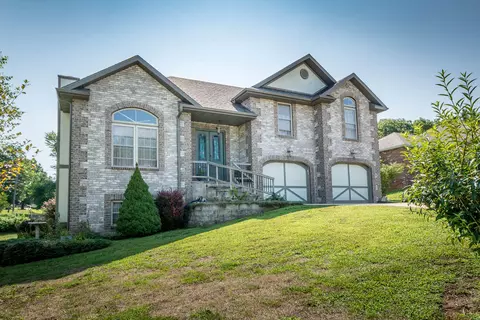 808 N 4th Ave, Ozark, MO 65721 photo 1
