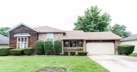1551 W Highpoint Cir, Springfield, MO 65810 photo 1