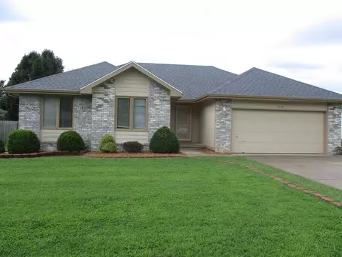 3119 S Fort Ave, Springfield, MO 65807 photo 1