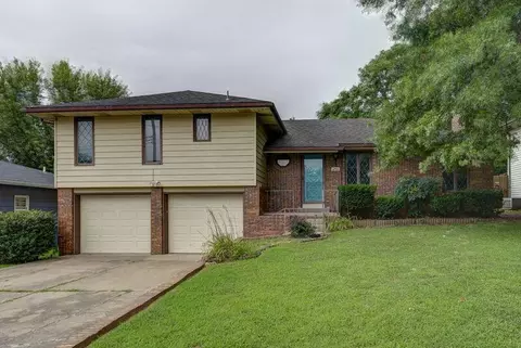 1250 E Smith St, Springfield, MO 65803 photo 1