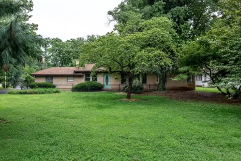 1200 S Virginia Ave, Springfield, MO 65807 photo 1