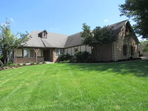 837 E Donegal Cir, Nixa, MO 65714 photo 1