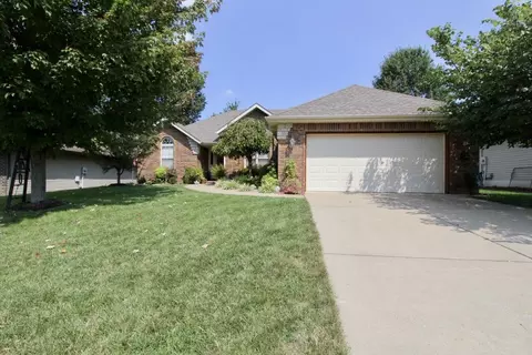 3407 W Sagamont, Springfield, MO 65807 photo 1