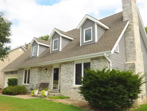 2224 S Laurel Ave, Springfield, MO 65807 photo 1