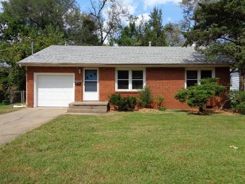 303 W Lindberg St, Springfield, MO 65807 photo 1