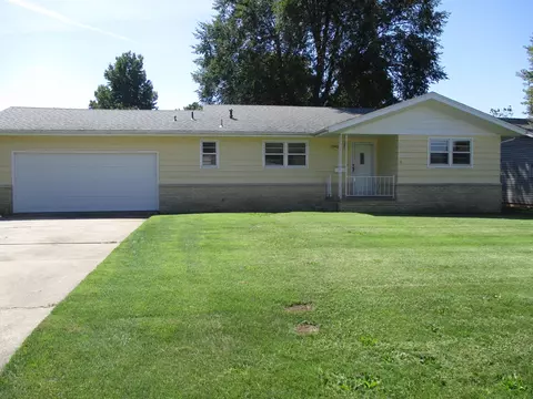 1942 E Glenco St, Springfield, MO 65803 photo 1