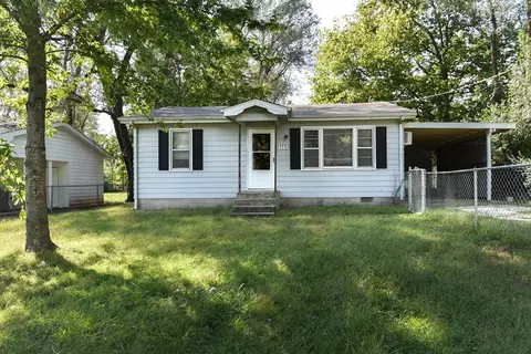 811 S Golden Ave, Springfield, MO 65802 photo 1
