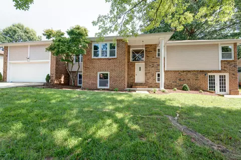 5054 S Walnut Hill Rd, Springfield, MO 65810 photo 1