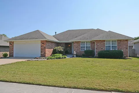 3874 W Edgewood St, Springfield, MO 65807 photo 1