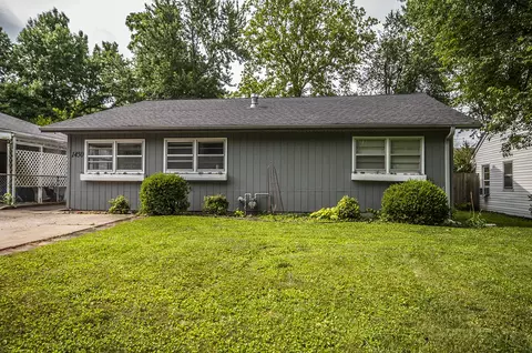 1450 E University St, Springfield, MO 65804 photo 1