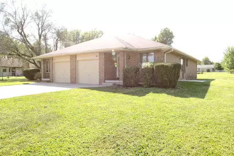 4363 S Holiday Ave, Springfield, MO 65810 photo 1