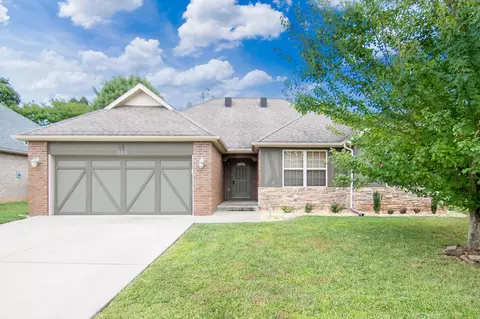 1164 S Marlan Ave, Springfield, MO 65804 photo 1