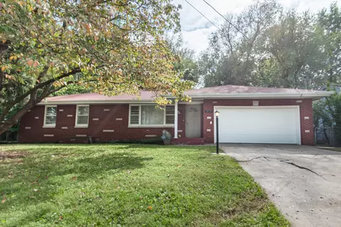 312 E Cherokee St, Springfield, MO 65807 photo 1