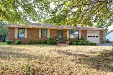 406 Deanna Ln, Nixa, MO 65714 photo 1
