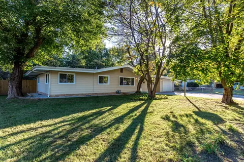 1268 E Berkeley St, Springfield, MO 65804 photo 1