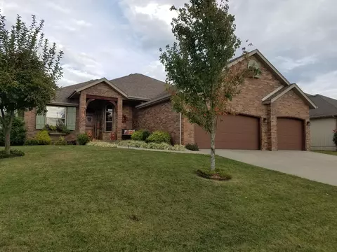 4571 E Fox Run Dr, Springfield, MO 65802 photo 1