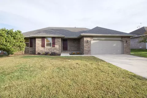 3527 W Vincent Dr, Springfield, MO 65810 photo 1