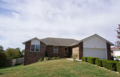 2007 Denny St, Ozark, MO 65721 photo 1