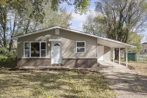1653 E Nora St, Springfield, MO 65803 photo 1