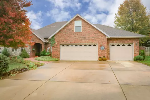 610 N Elderberry Ln, Nixa, MO 65714 photo 1