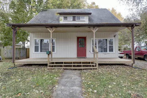 651 S Newton Ave, Springfield, MO 65806 photo 1