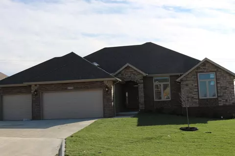 4336 E Kentbrook Dr, Springfield, MO 65802 photo 1