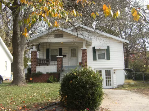 2212 N Franklin Ave, Springfield, MO 65803 photo 1