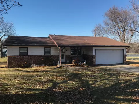 2725 S Franklin Ave, Springfield, MO 65807 photo 1