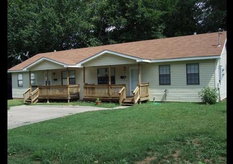 827 829 East Adams St, Springfield, MO 65803 photo 1