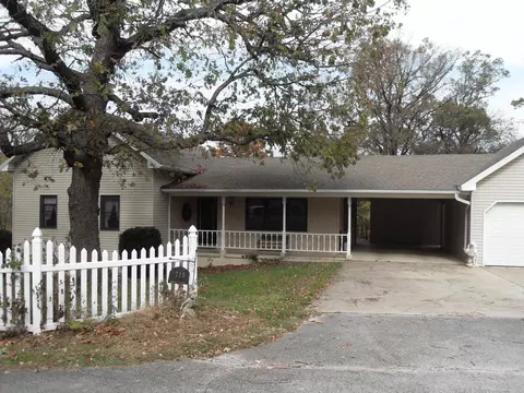 715 Boulson Ter, Marshfield, MO 65706 photo 1