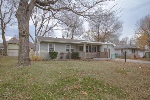 3154 S Ertis Ave, Springfield, MO 65807 photo 1
